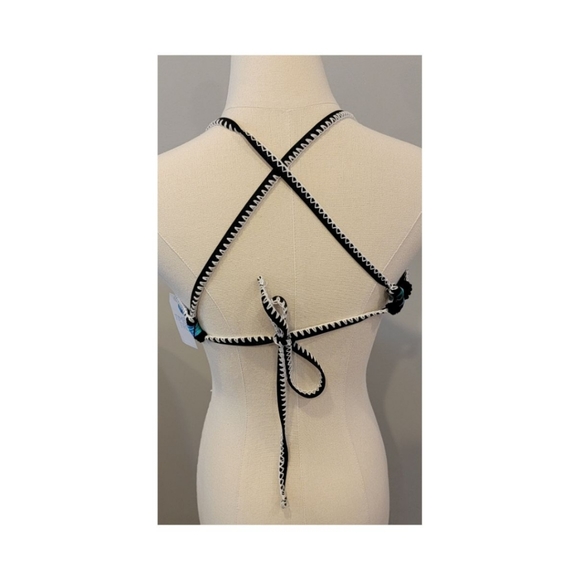 NWT Time & Tru Crochet Floral Swim Top Large - Picture 3 of 4